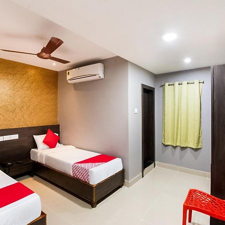 Hotel Cj Inn Vijayawada Luaran gambar