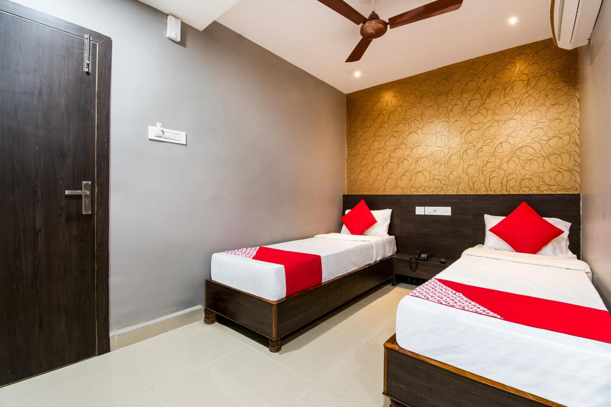 Hotel Cj Inn Vijayawada Luaran gambar